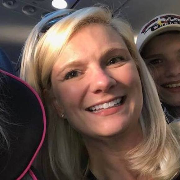 Meet your Posher, Kelli - Picture 1 of 1